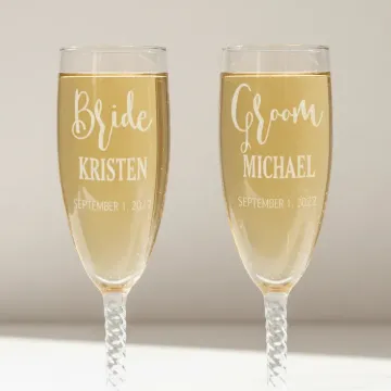 Personalized Wedding Champagne Flute Set