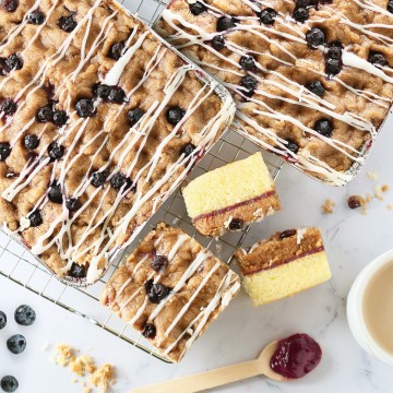 Blueberry Crumb Cake