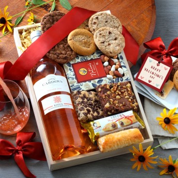 Valentines Day Wine & Snacks Gift Tray