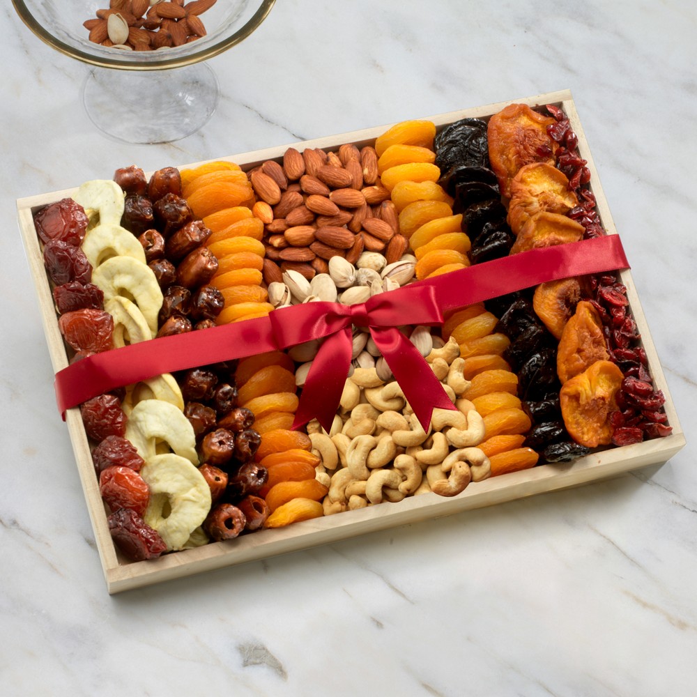 Deluxe Dried Fruit and Nuts Gift Tray