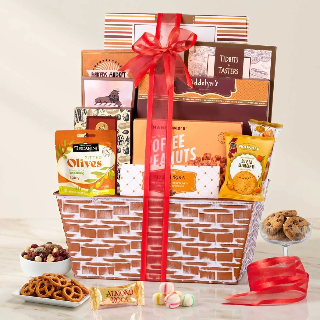 Deluxe Gourmet Wicker Gift Basket