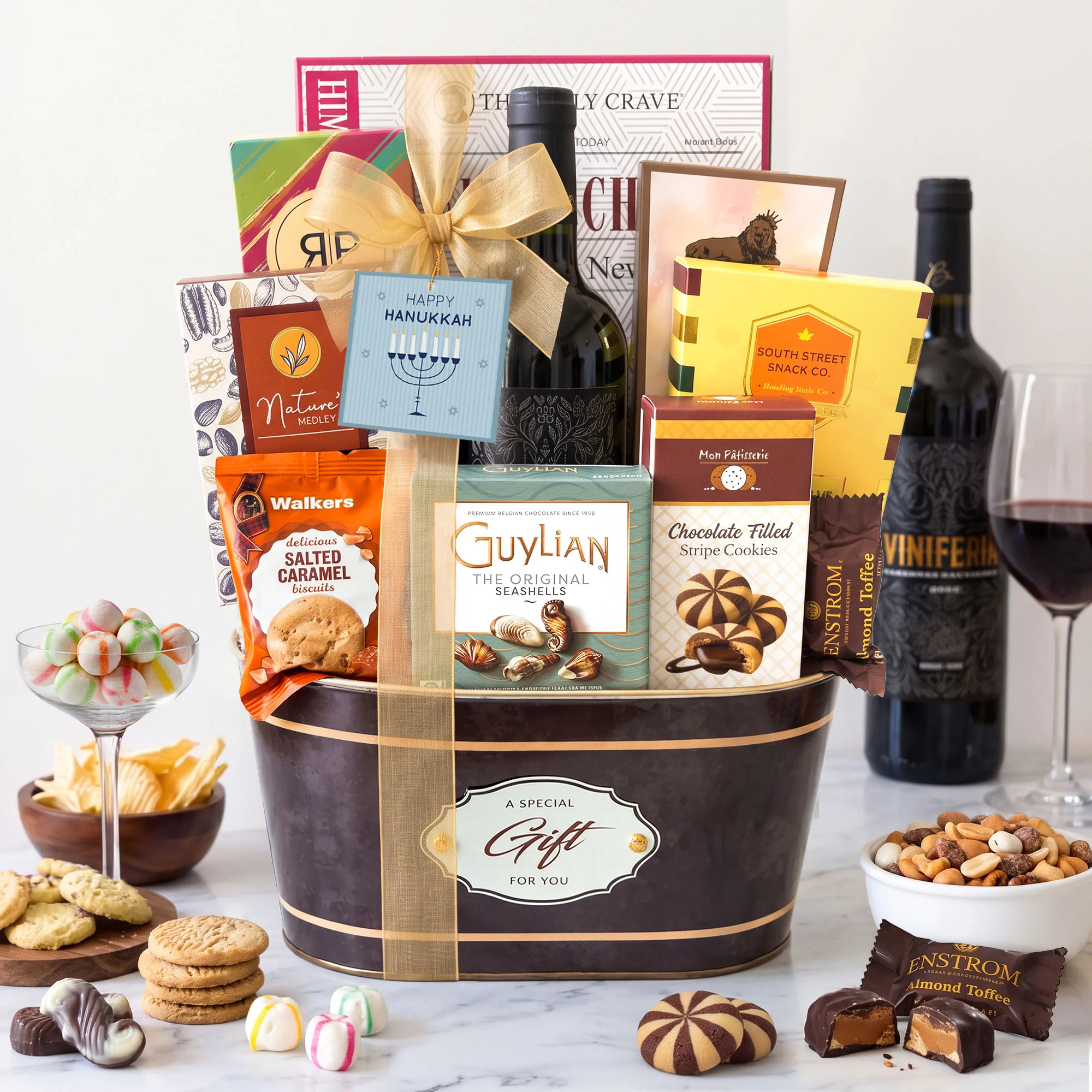 Gourmet Hanukkah Wine Gift Basket