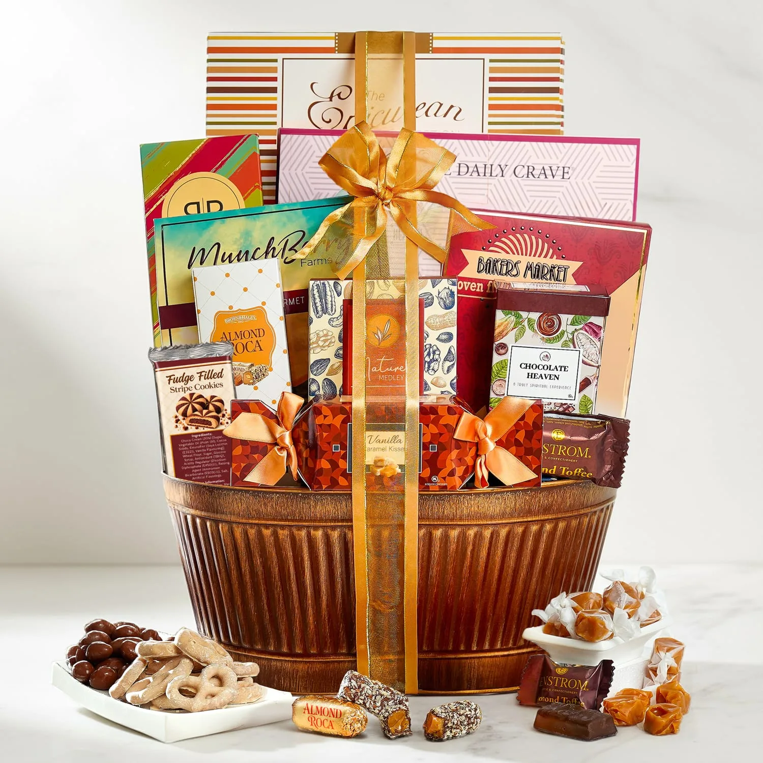 Holiday Hearth Grand Gift Basket