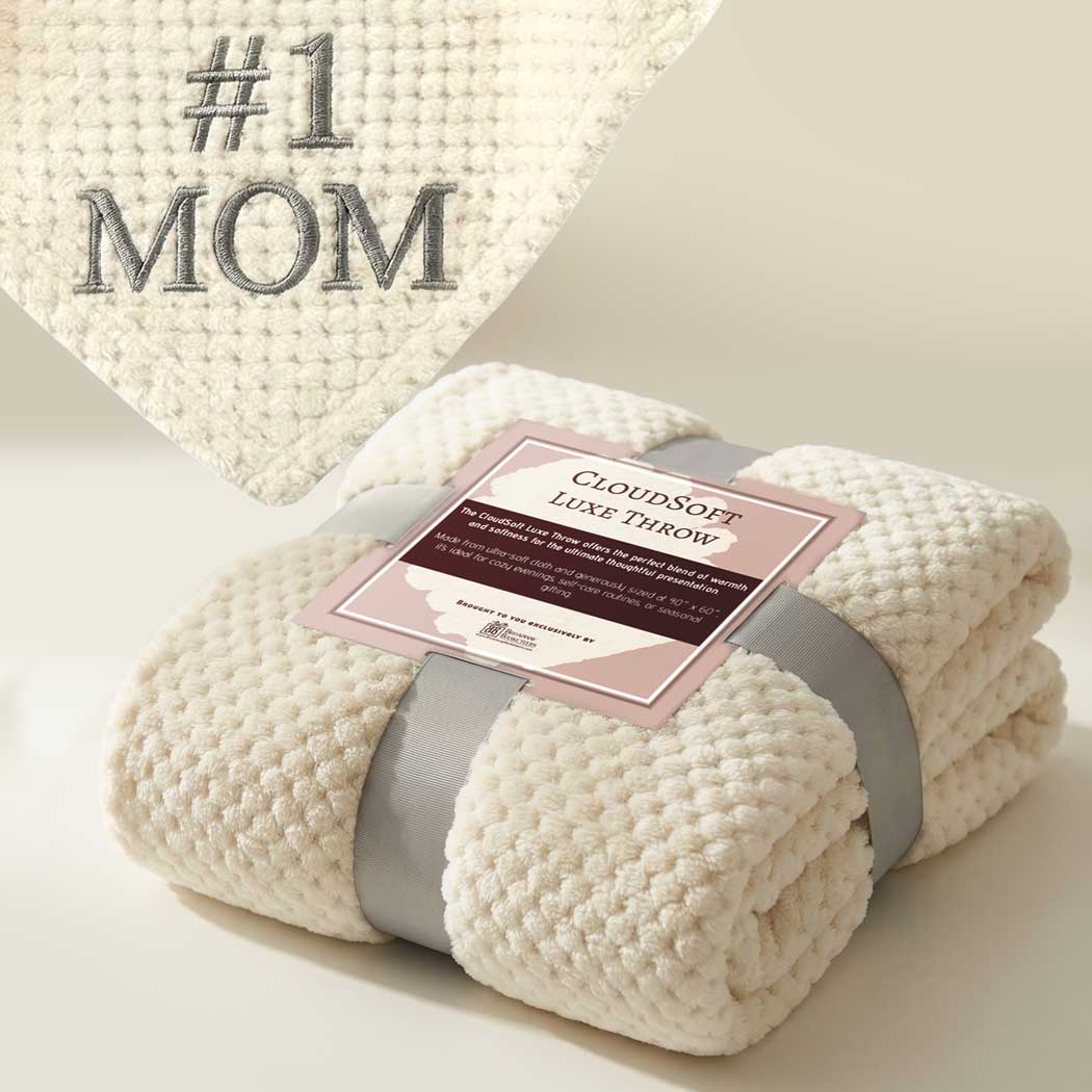 #1 Mom Cream Throw