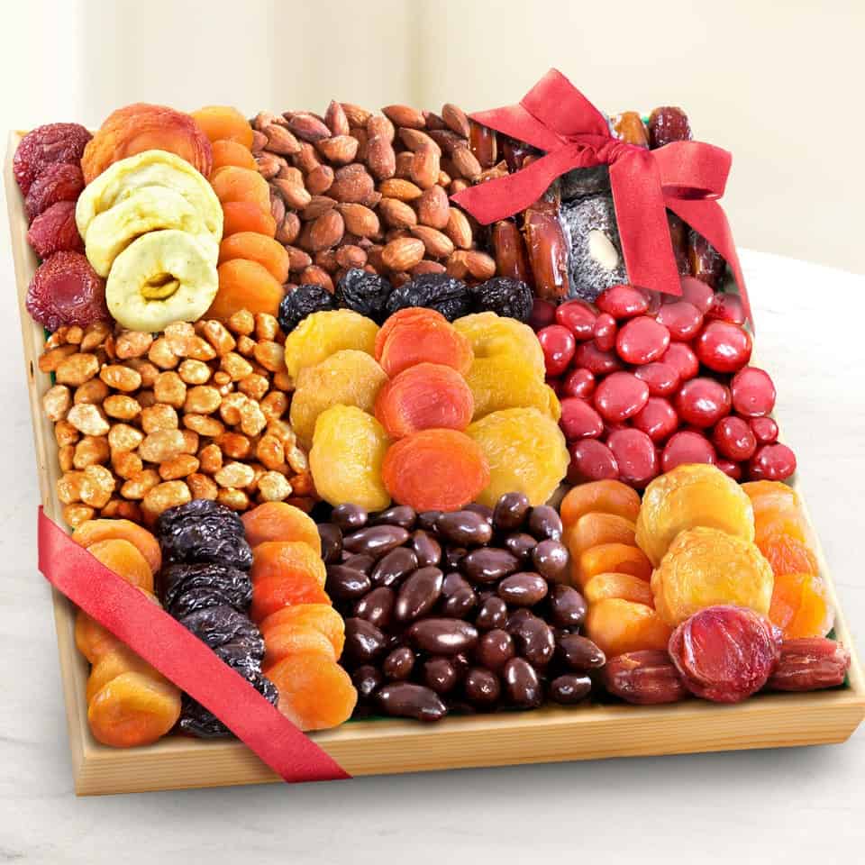 >Assorted Dried Fruit, Nuts & Chocolate Tray