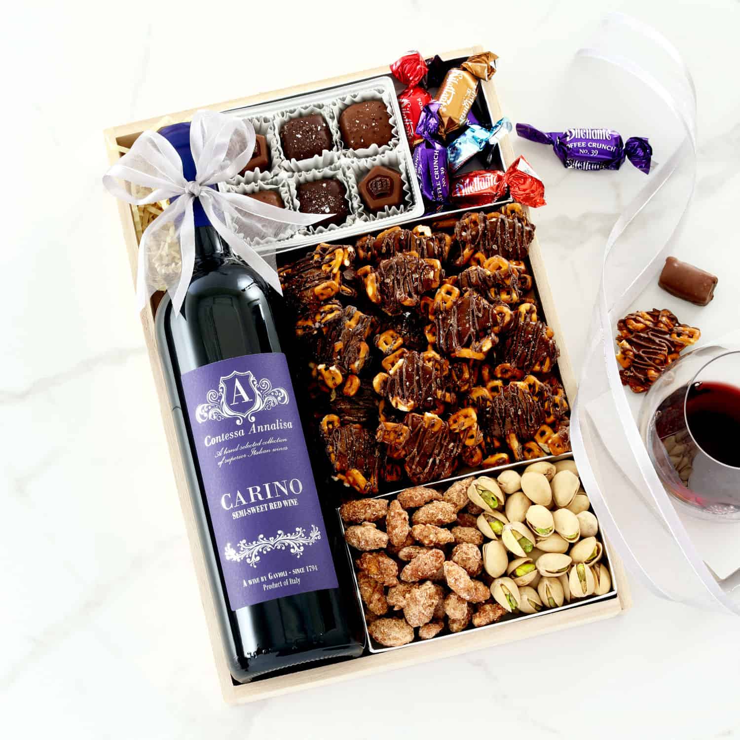 >Carino Wine Gift Tray
