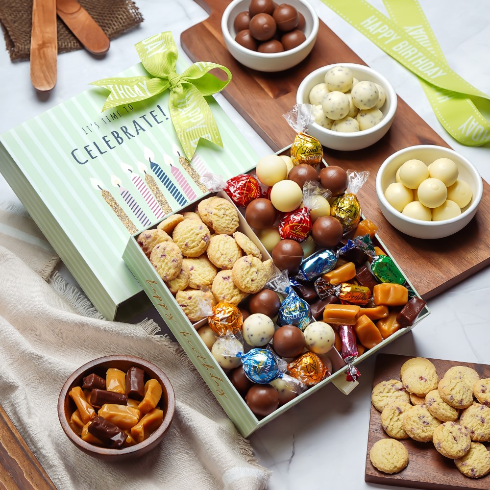 >Chocolate Delight Birthday Gift Box