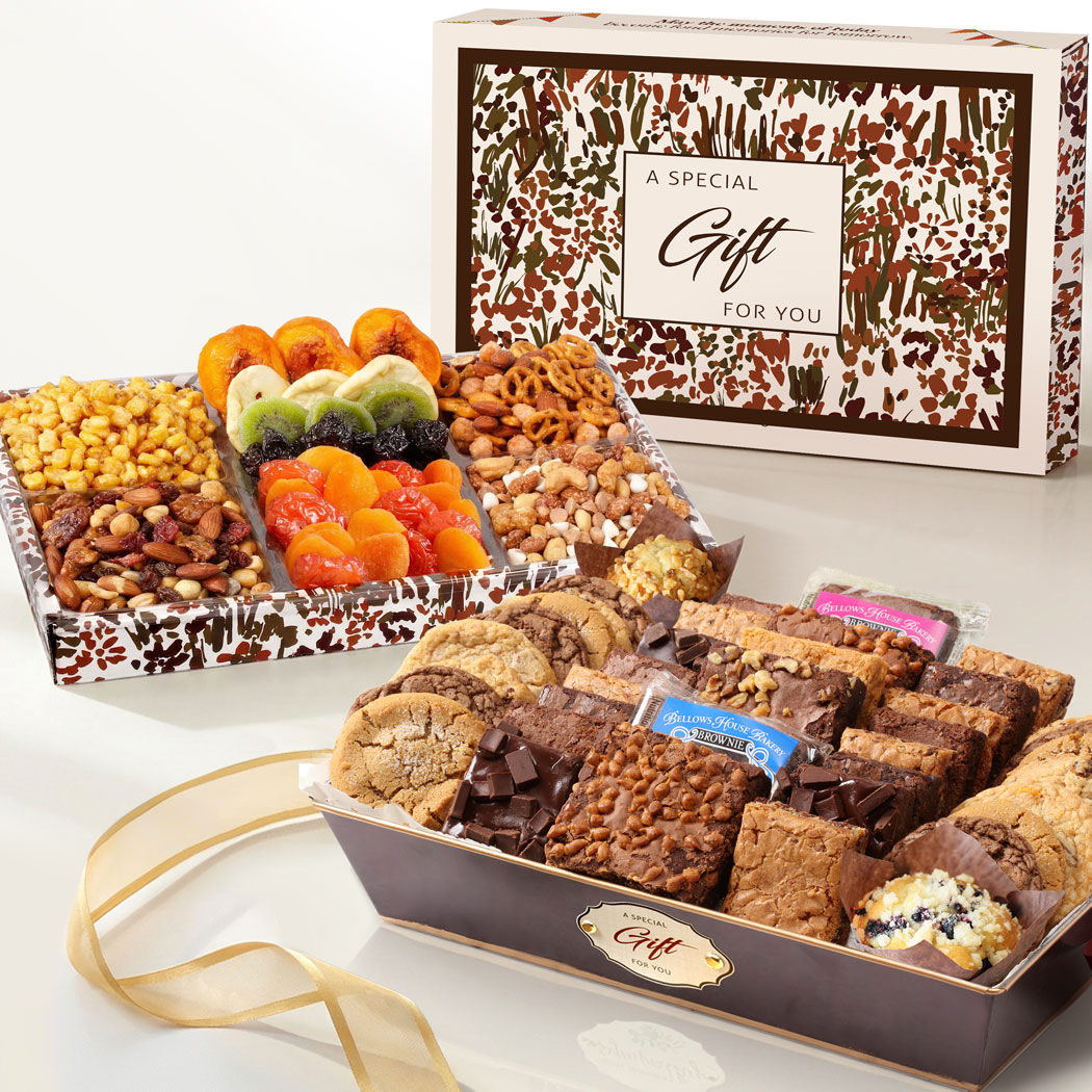 Deluxe Bakery & Dried Fruit Duo