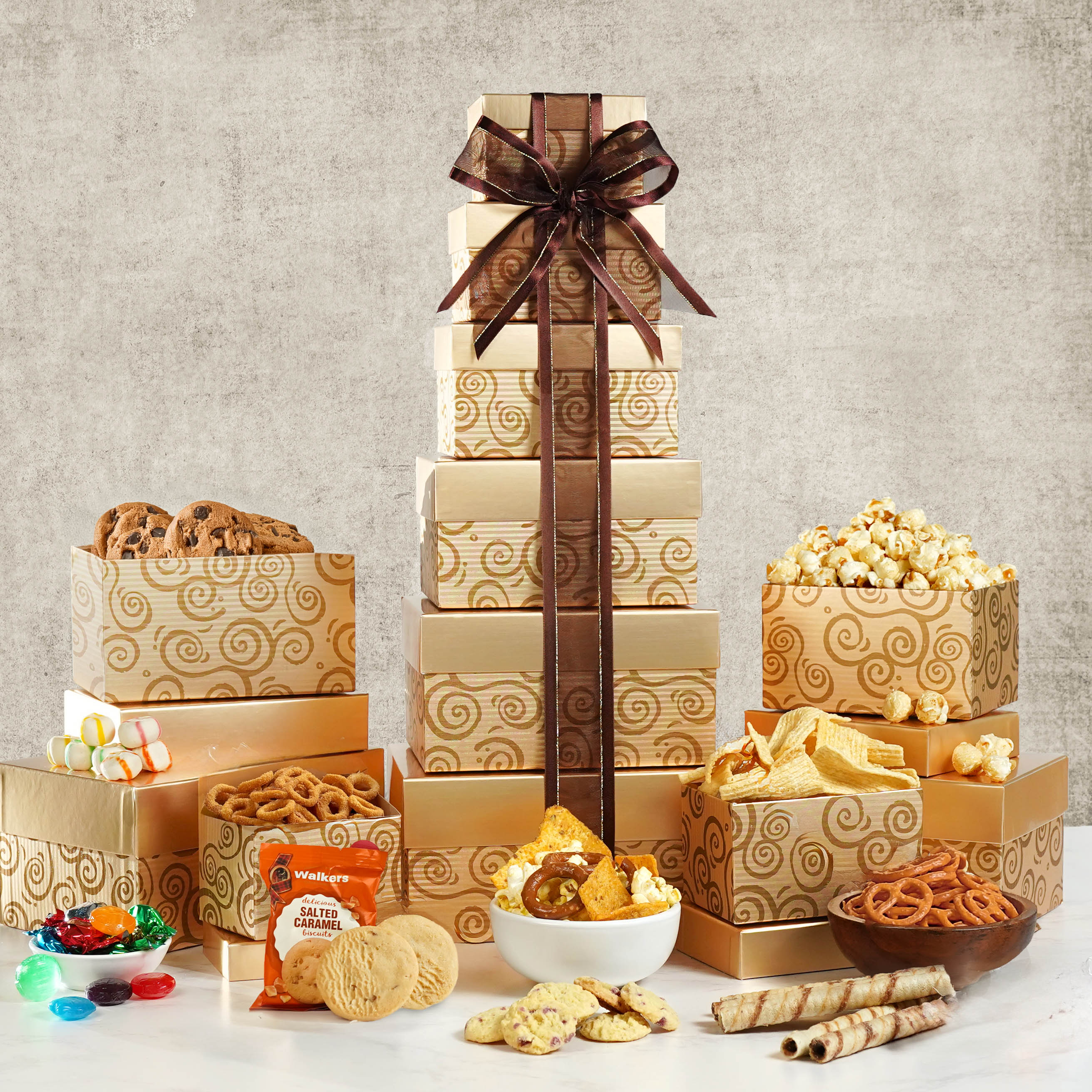 >Deluxe Festive Gift Tower