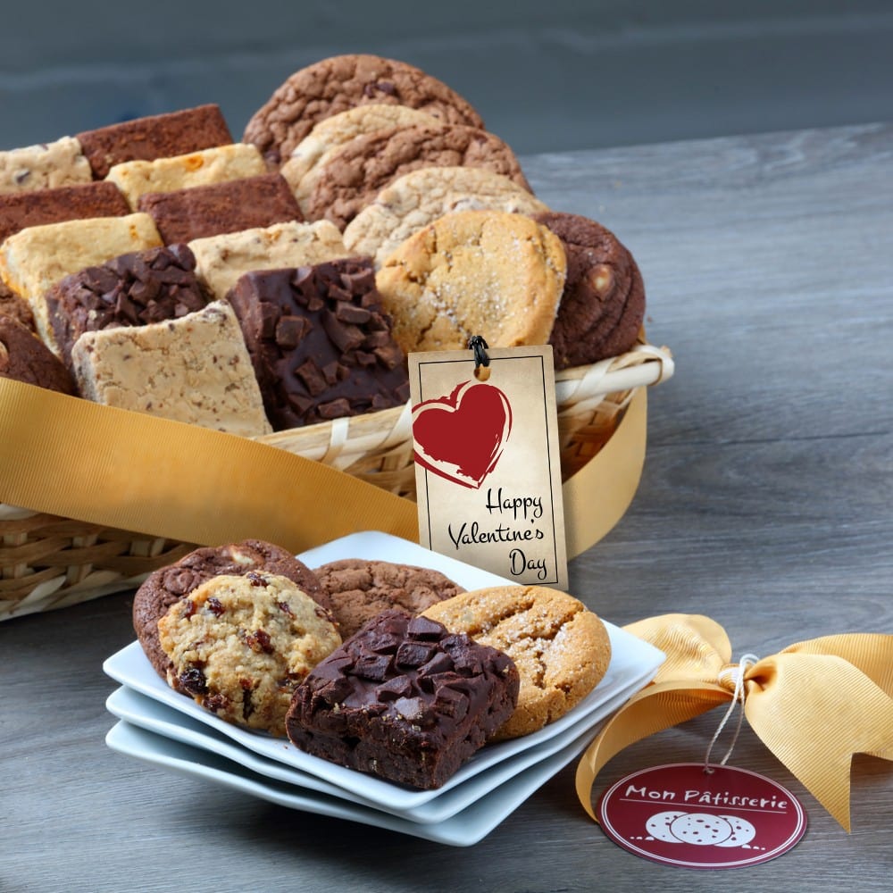 >Gourmet Valentines Day Bakery Basket