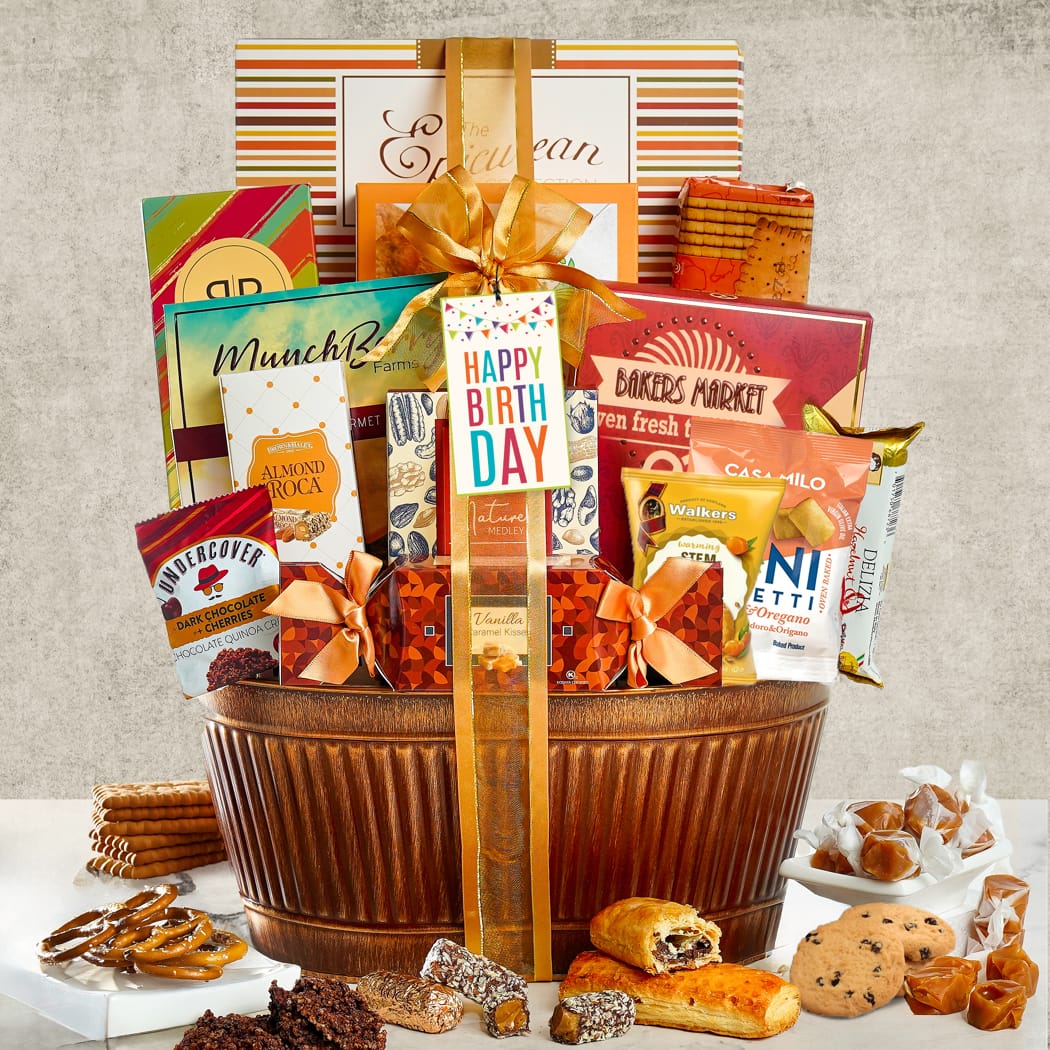 >Grand Birthday Gift Basket