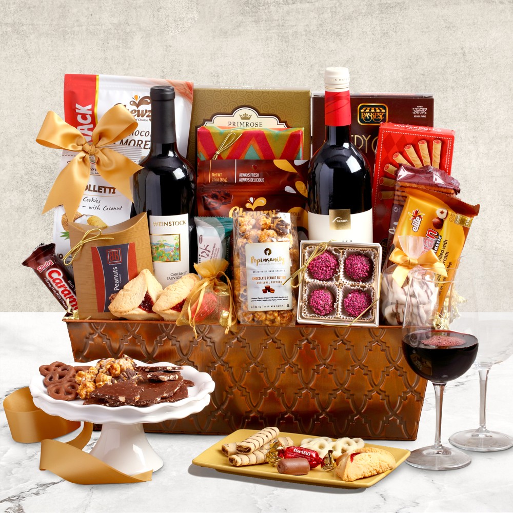 >Grand Entrance Purim Wine Basket