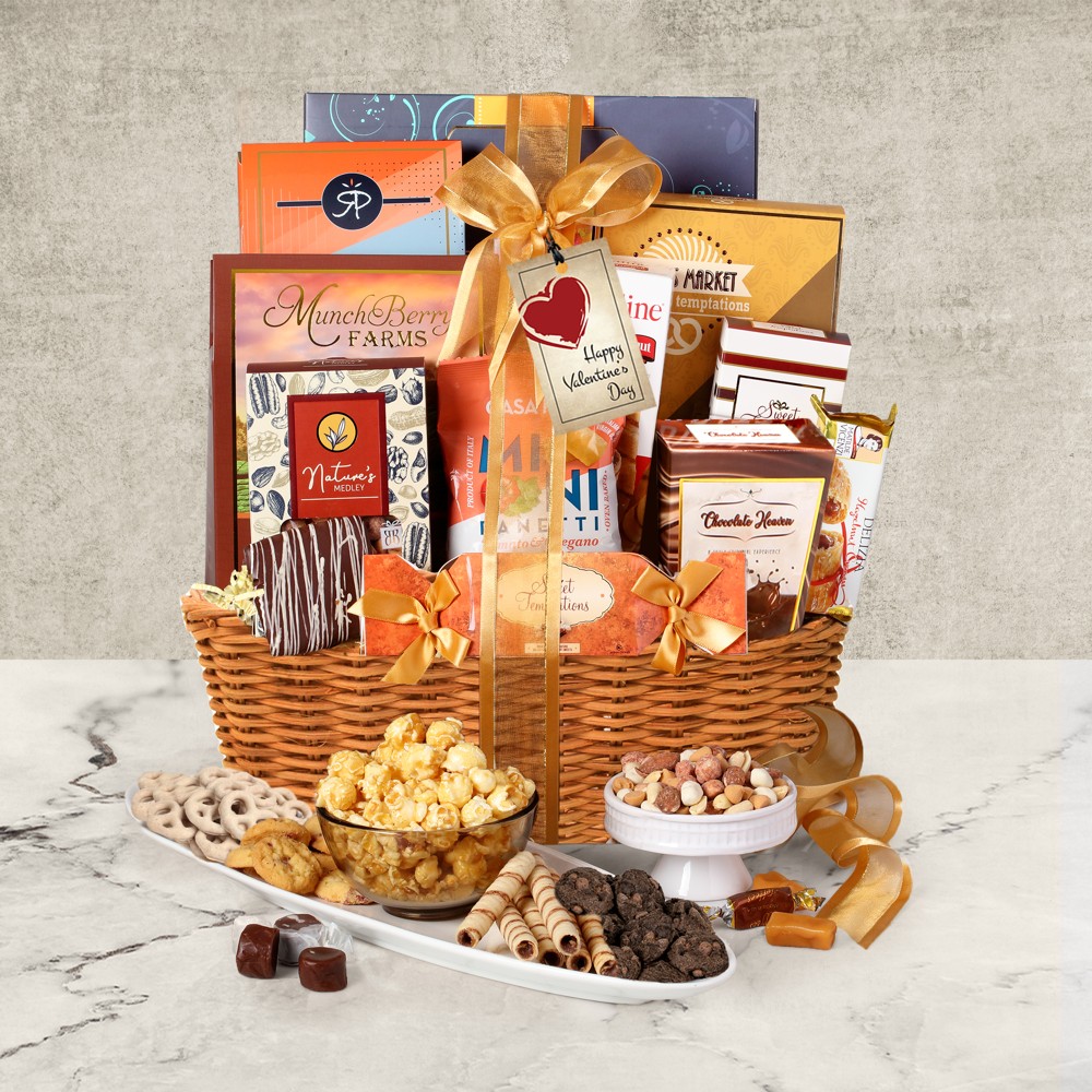 >Grand Gourmet Valentines Day Gift Basket