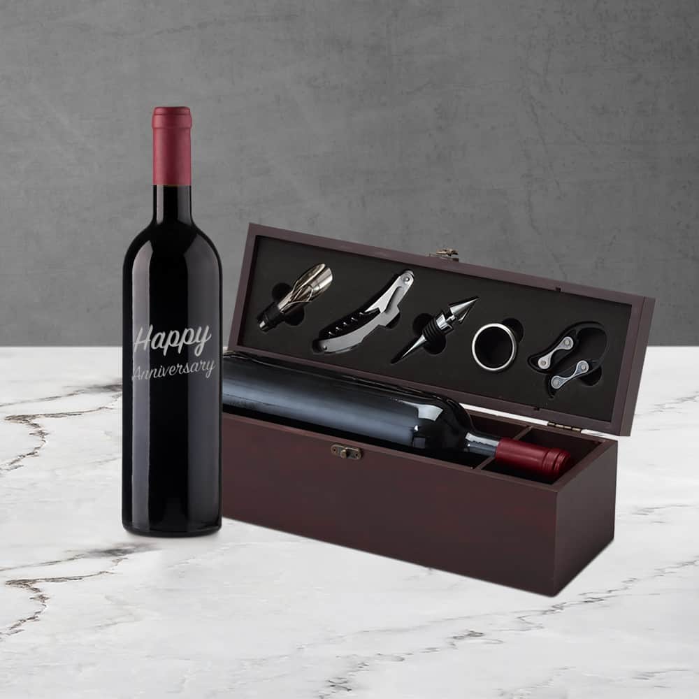 >Happy Anniversary Engraved Wine