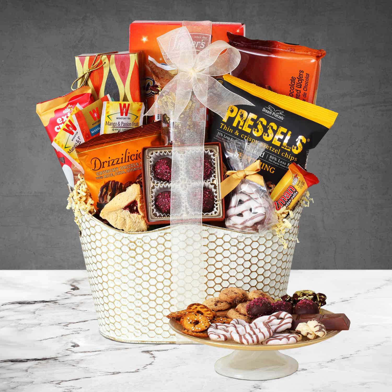 Special Delivery Purim Gift Basket by