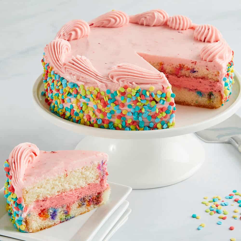 >Strawberry Funfetti Cake