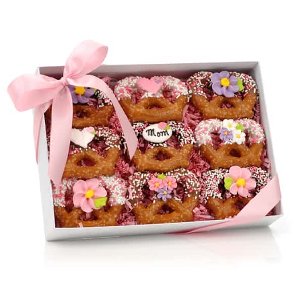 >Mothers Day Chocolate Dipped Pretzel Twists
