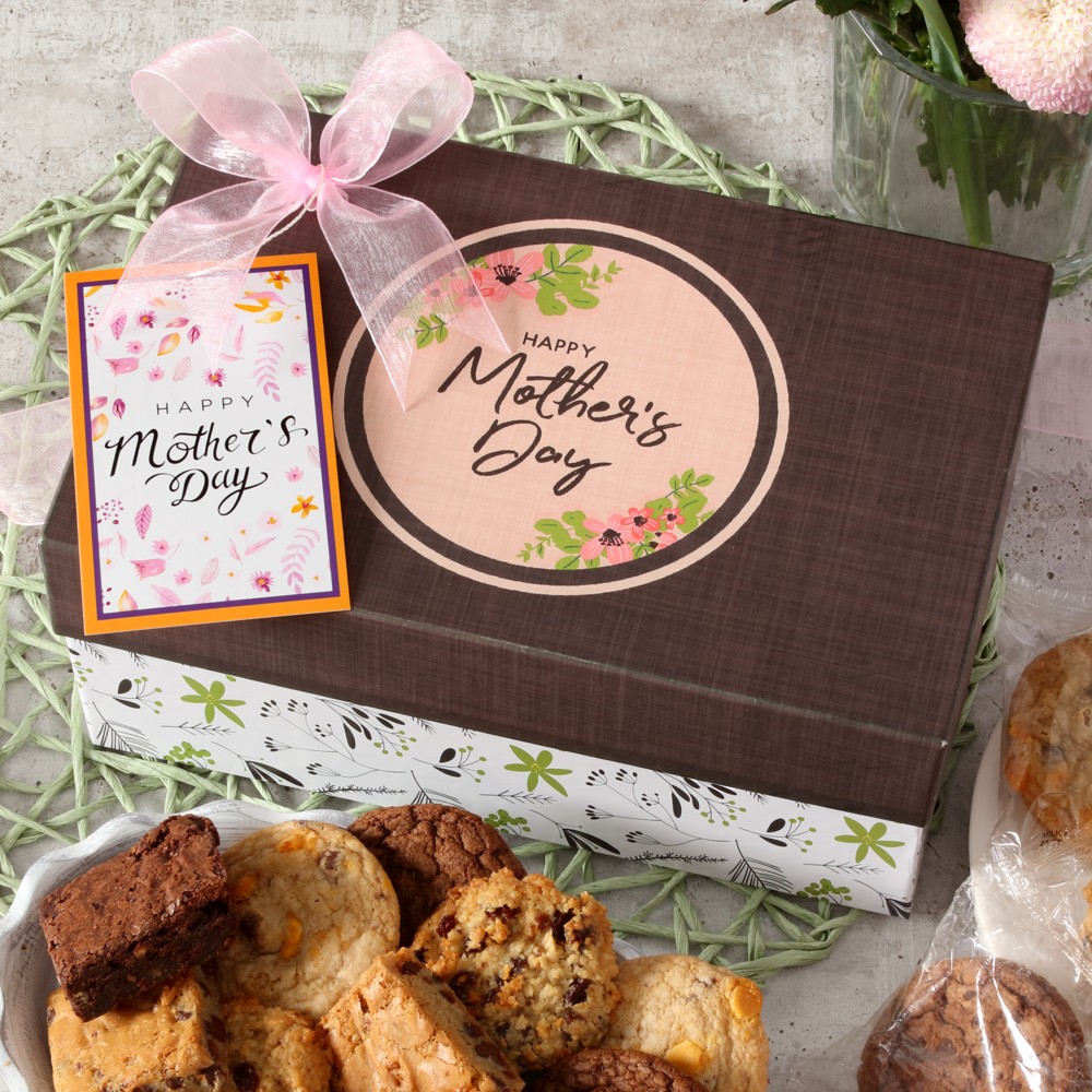 Buy our mothers day bakery gift box at broadwaybasketeers.com