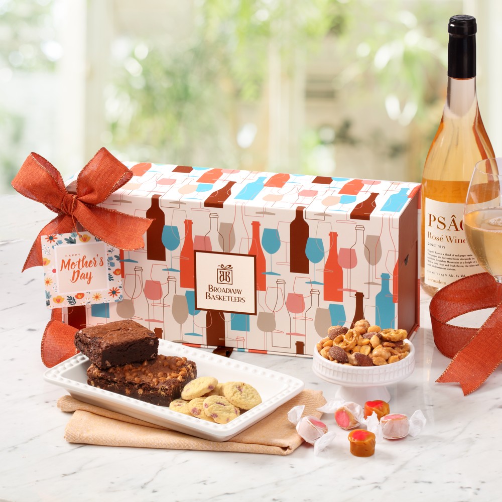 Sacrifice - Mother's Day Gift Box main image 0