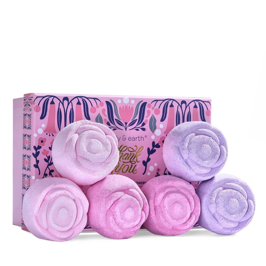 Buy our rosebud bath bombs gift box at