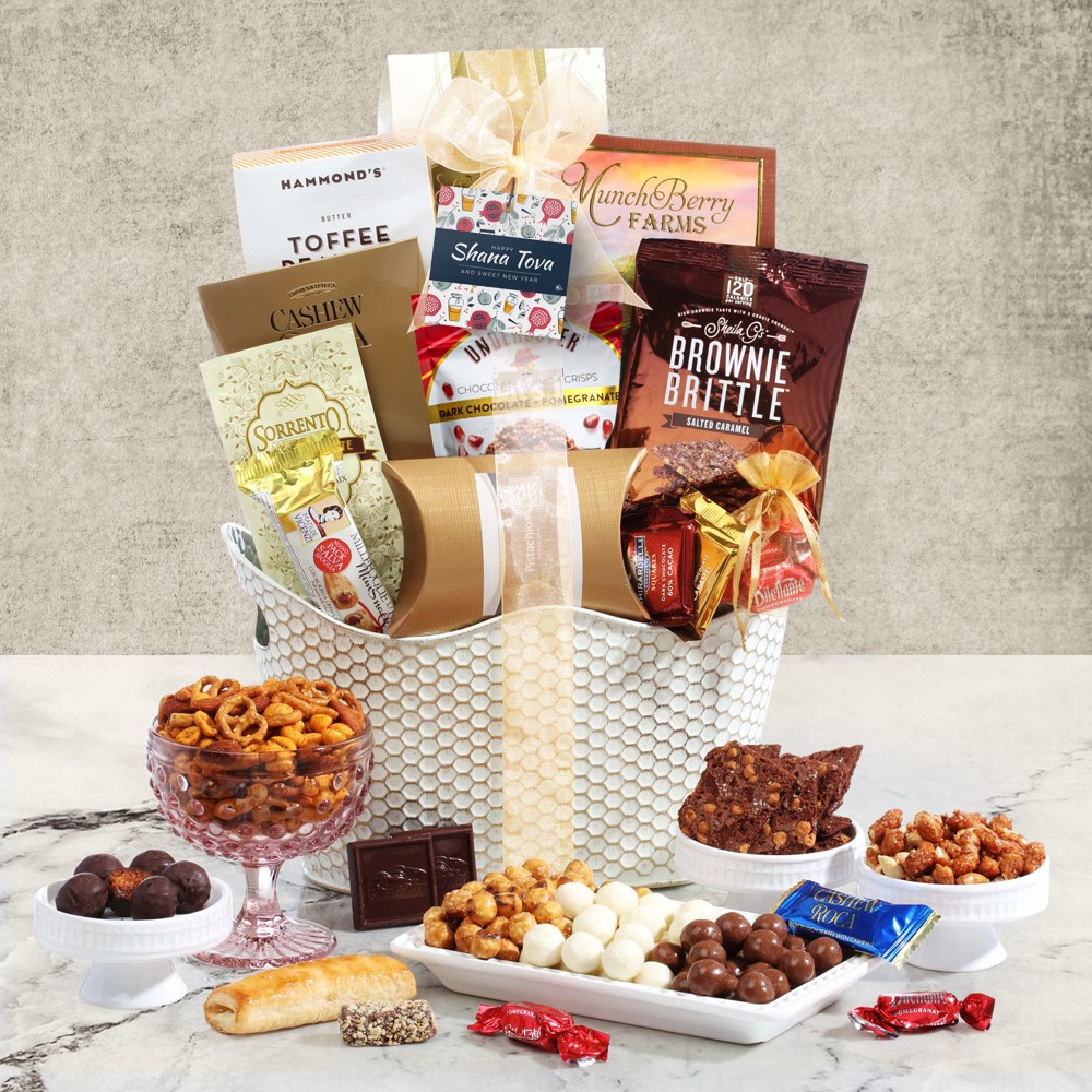 >Sweet Honeycomb Rosh Hashanah Gift Basket