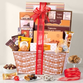 Christmas Wicker Gift Basket