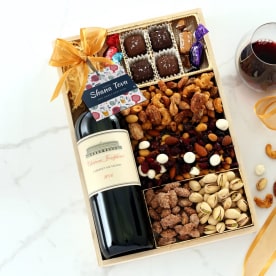 Extravagant Wine Gift Tray for Rosh Hashanah