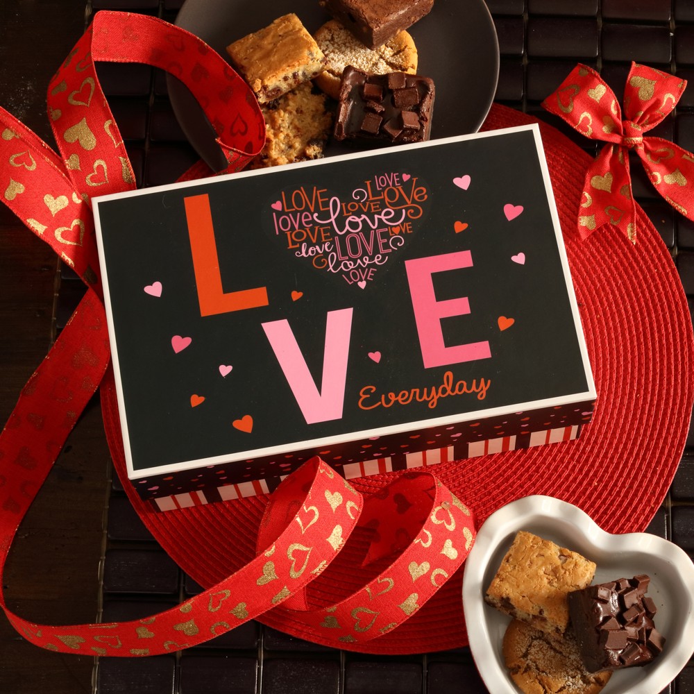 Buy our valentines day bakery gift box at