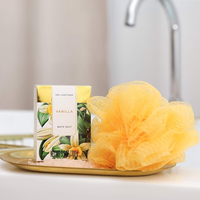 Buy our warm vanilla bathtub spa set at